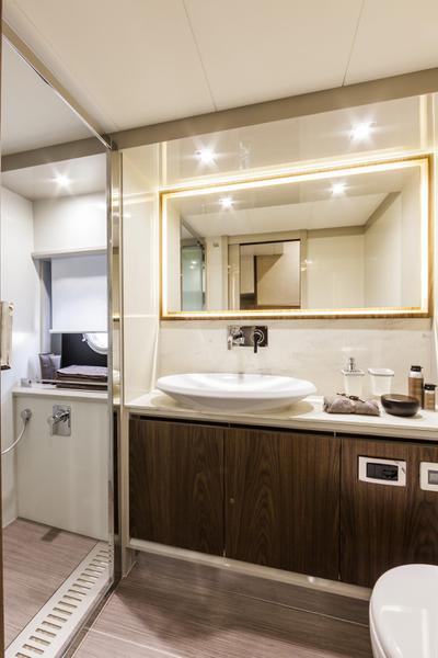 Book yachts online - motorboat - Absolute 52 FLY - Steady Rider - rent