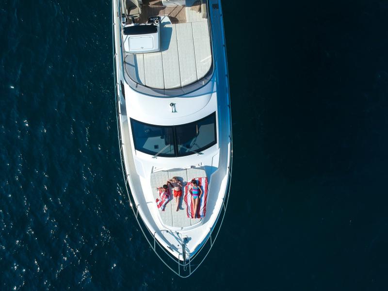 Book yachts online - motorboat - Absolute 52 FLY - Steady Rider - rent