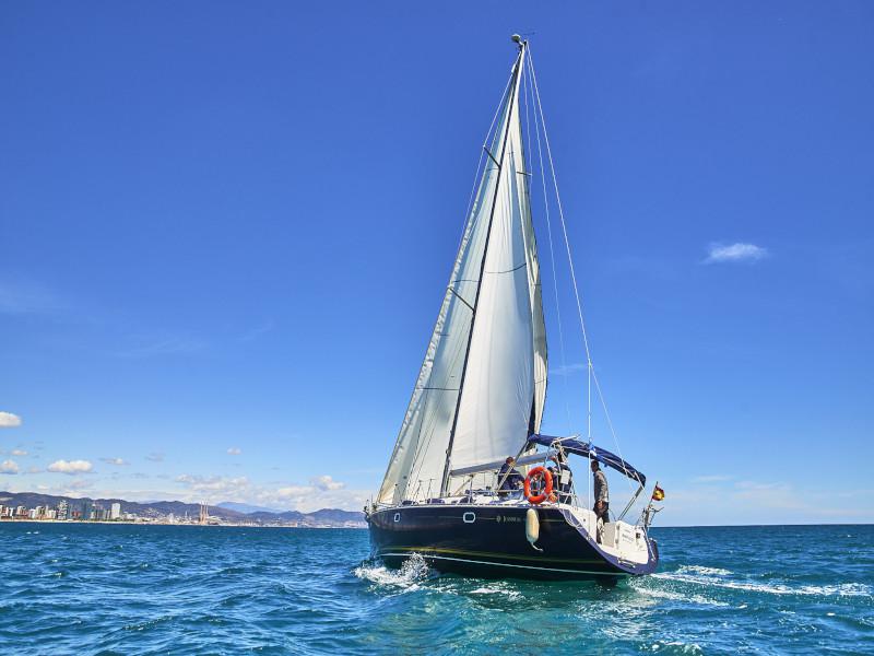 Book yachts online - sailboat - Jenneau Sun Odyssey 45 - Barefoot - rent