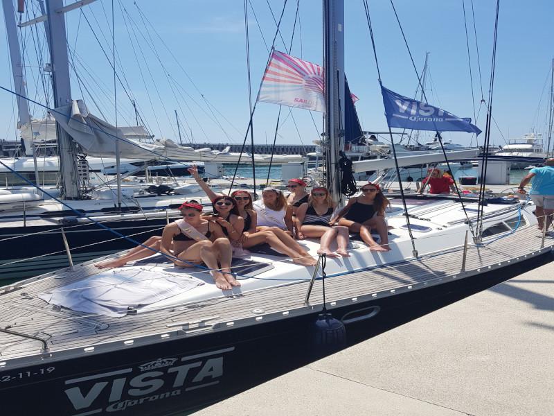 Book yachts online - sailboat - Jenneau Sun Odyssey 45 - Barefoot - rent