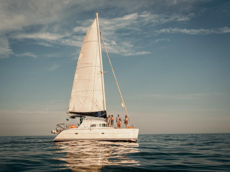 Book yachts online - catamaran - Lagoon 400 - Elan - rent