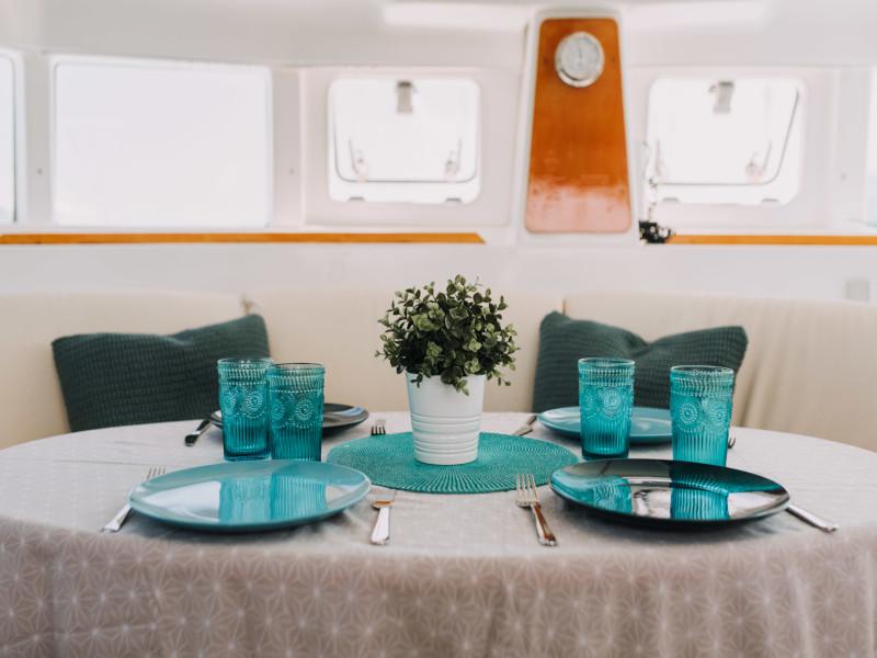 Book yachts online - catamaran - Lagoon 400 - Elan - rent