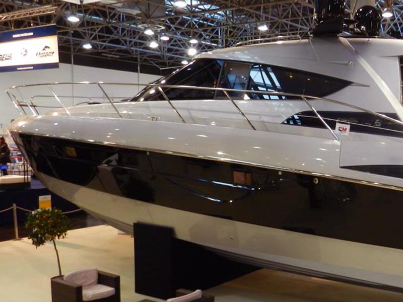 Book yachts online - motorboat - Elan Power 48 - MARTA IV - rent