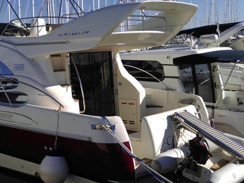 Book yachts online - motorboat - Azimut 39 - MARTA VI - rent