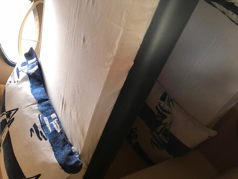 Book yachts online - motorboat - Azimut 46 - MARTA VIII - rent