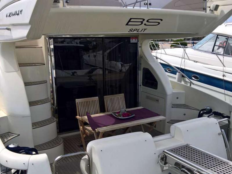 Book yachts online - motorboat - Azimut 46 - MARTA VIII - rent