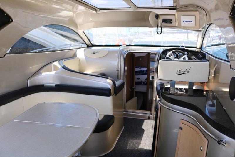 Book yachts online - motorboat - Mirakul 30 - MARTA X - rent