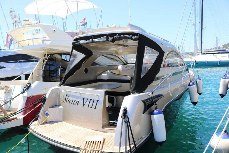 Book yachts online - motorboat - Mirakul 30 - MARTA X - rent