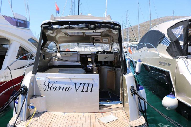 Book yachts online - motorboat - Mirakul 30 - MARTA X - rent