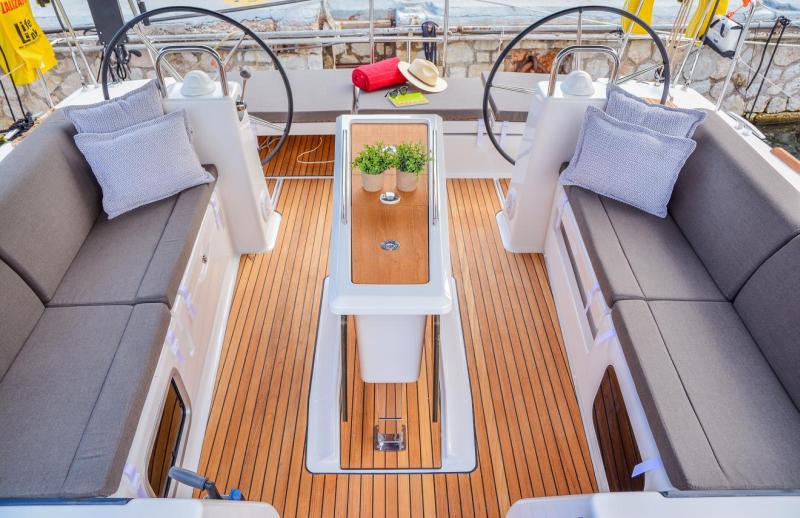 Book yachts online - sailboat - Dufour 460GL - Daiquiri - rent