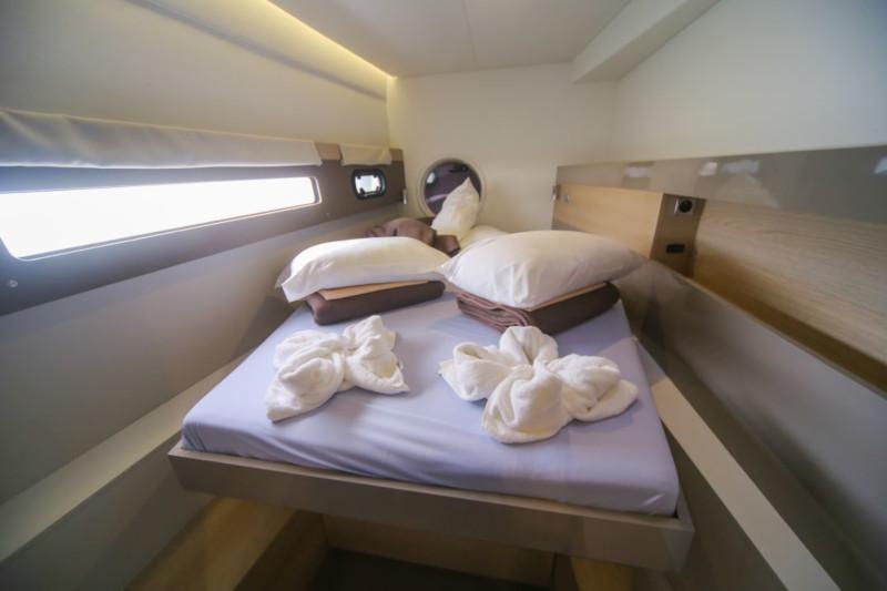 Book yachts online - catamaran - Bali 4.5 - Tokelau - rent