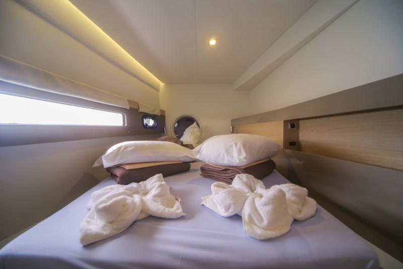 Book yachts online - catamaran - Bali 4.5 - Tokelau - rent