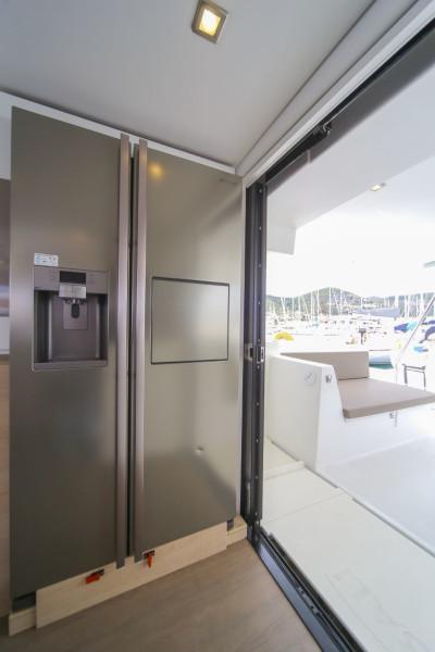 Book yachts online - catamaran - Bali 4.5 - Tokelau - rent