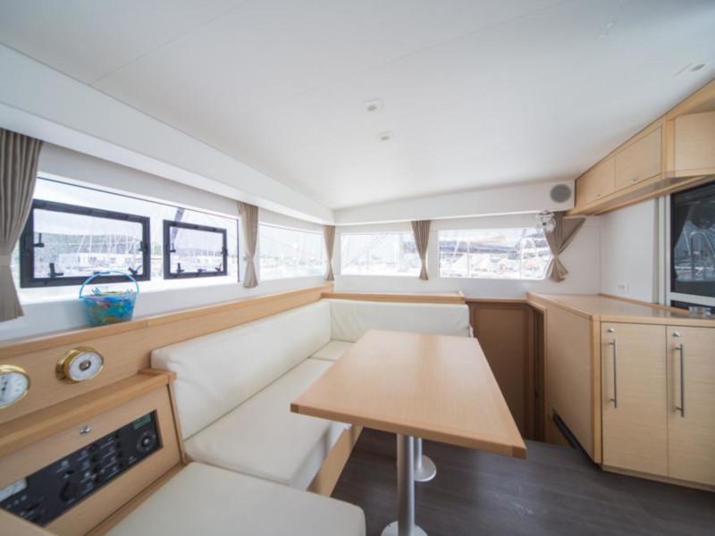 Book yachts online - catamaran - Lagoon 39 - Varela - rent