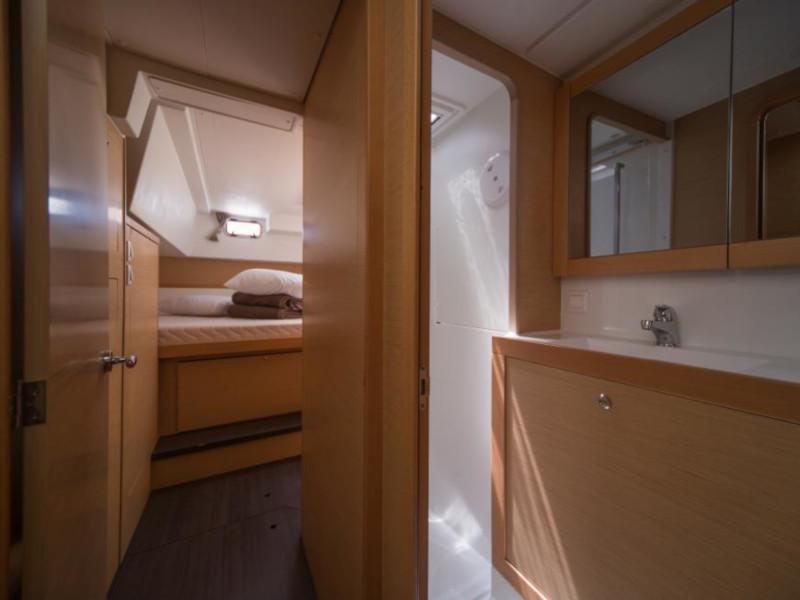 Book yachts online - catamaran - Lagoon 39 - Varela - rent