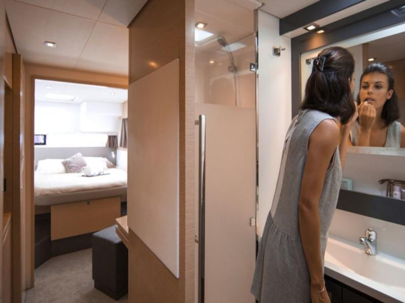 Book yachts online - catamaran - Saba 50 - Anna Isabella - rent