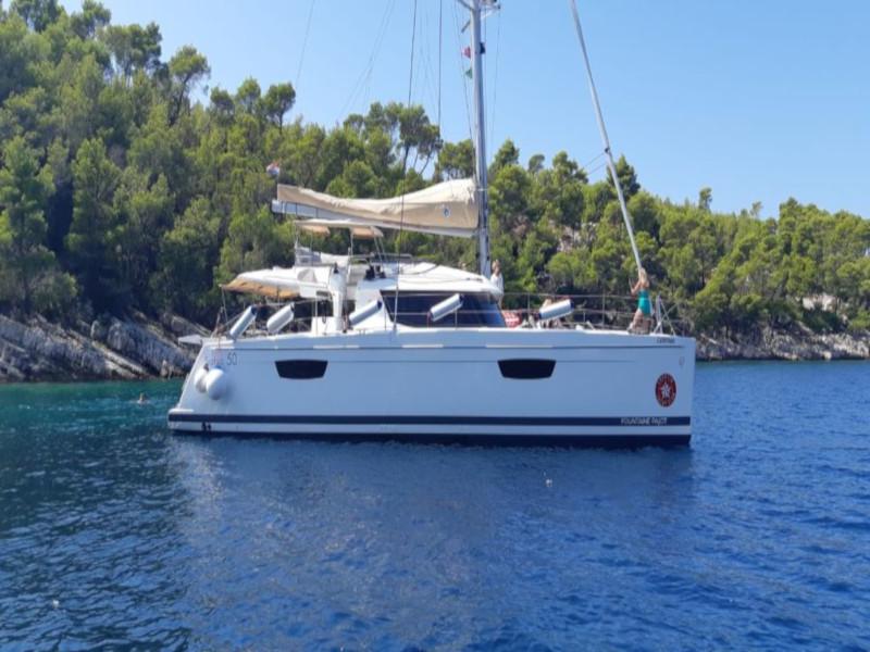 Book yachts online - catamaran - Saba 50 - Anna Isabella - rent