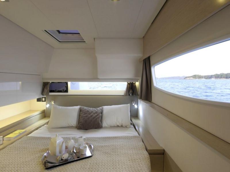 Book yachts online - catamaran - Saba 50 - Anna Isabella - rent