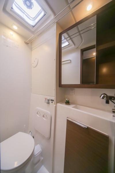 Book yachts online - catamaran - Lagoon 40 - Ocean King III - rent