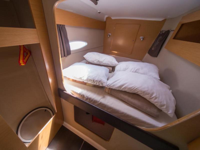 Book yachts online - catamaran - Lipari 41 - Dreamseeker - rent