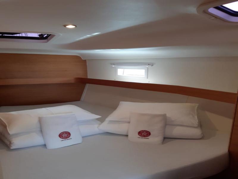 Book yachts online - sailboat - Elan Impression 50 - Fines de Claires - rent