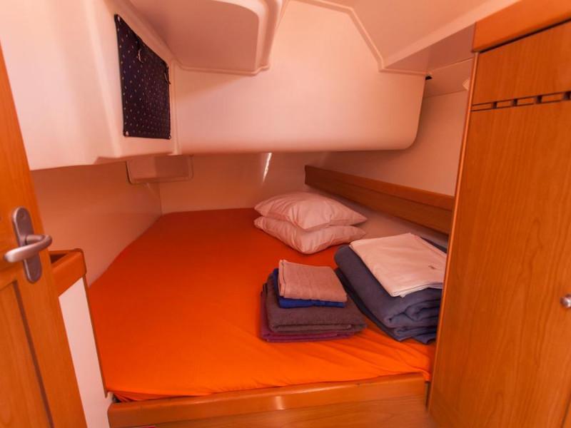 Book yachts online - sailboat - Harmony 47 - Pinta - rent