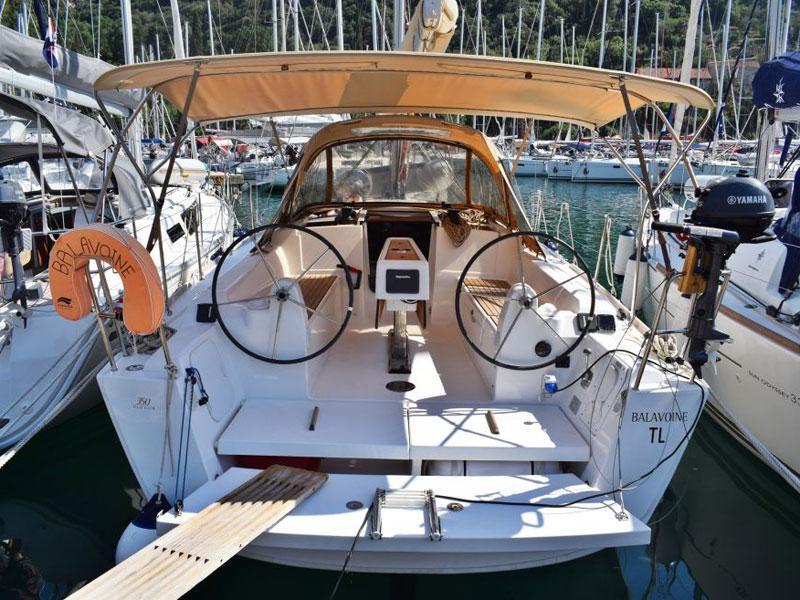Book yachts online - sailboat - Dufour 350 Grand Large - Balavoine - rent