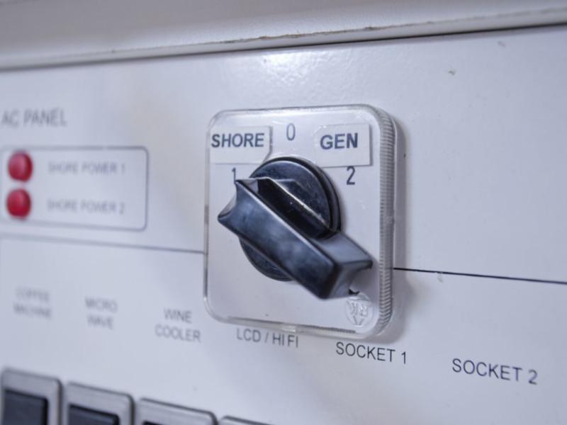 Book yachts online - sailboat - Elan Impression 50 - Sunrise - rent