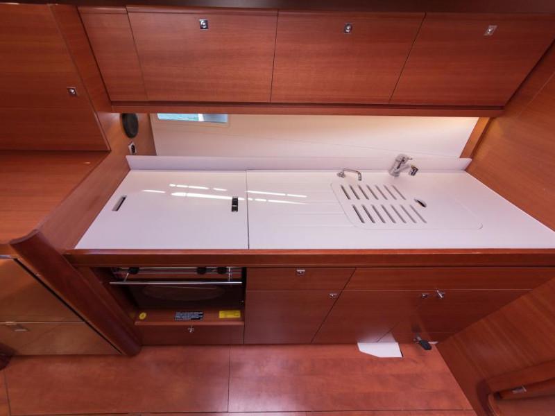 Book yachts online - sailboat - Dufour 382 Grand Large - Rigoletto - rent