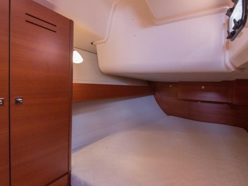 Book yachts online - sailboat - Dufour 382 Grand Large - Rigoletto - rent