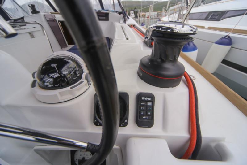 Book yachts online - sailboat - Sun Odyssey 449 - Bondone - rent