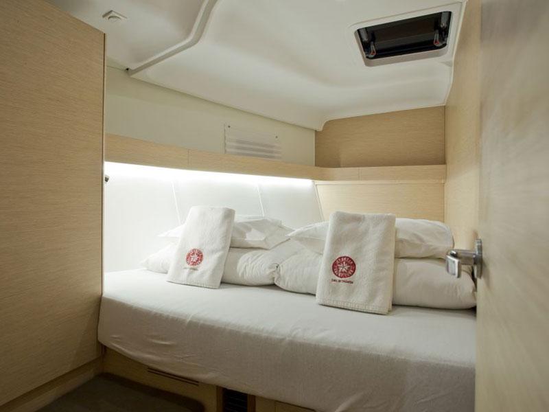 Book yachts online - sailboat - Elan Impression 50 - Friends - rent