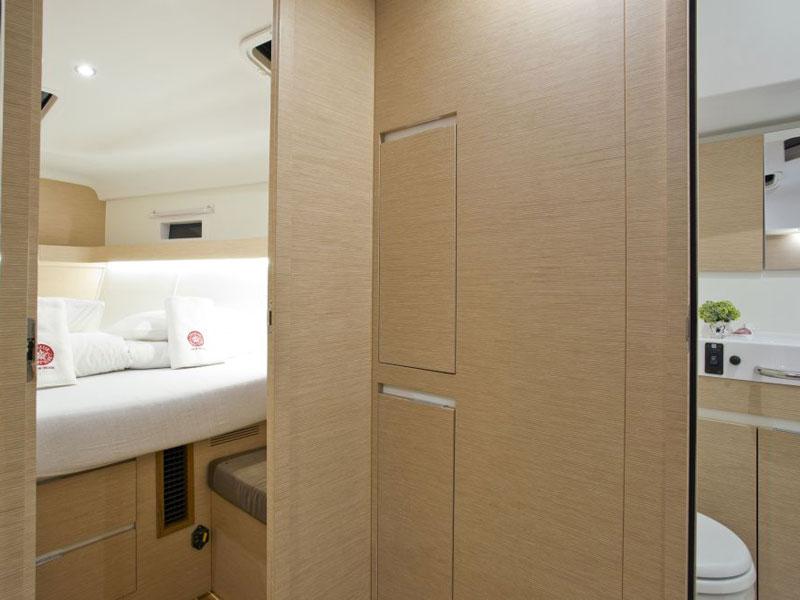 Book yachts online - sailboat - Elan Impression 50 - Friends - rent