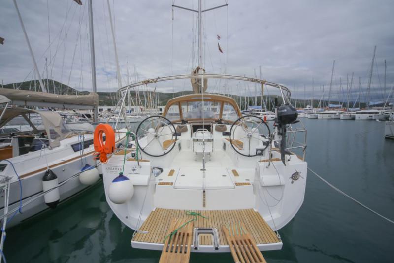Book yachts online - sailboat - Sun Odyssey 519 - Andaman - rent