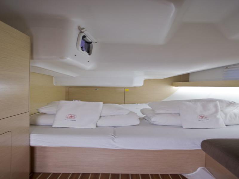 Book yachts online - sailboat - Elan Impression 45 - Elysium - rent