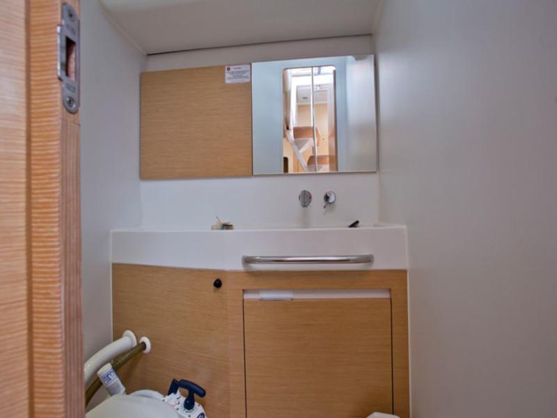 Book yachts online - sailboat - Elan 494 Impression (6) - Fiji - rent