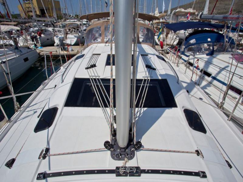 Book yachts online - sailboat - Elan 494 Impression (6) - Fiji - rent
