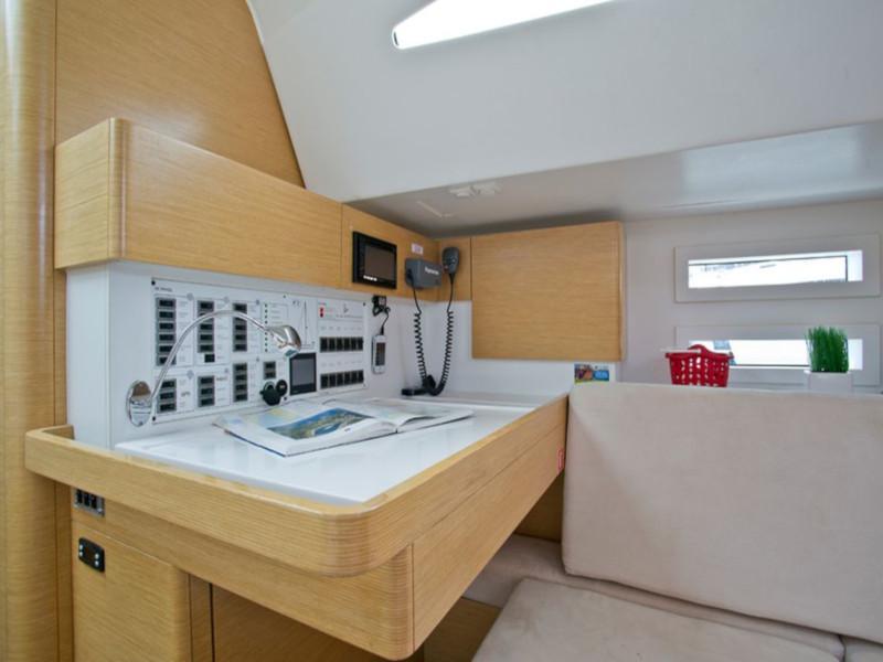 Book yachts online - sailboat - Elan 494 Impression (6) - Fiji - rent