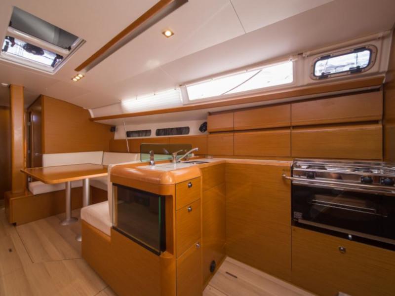 Book yachts online - sailboat - Sun Odyssey 449 - Aralica - rent