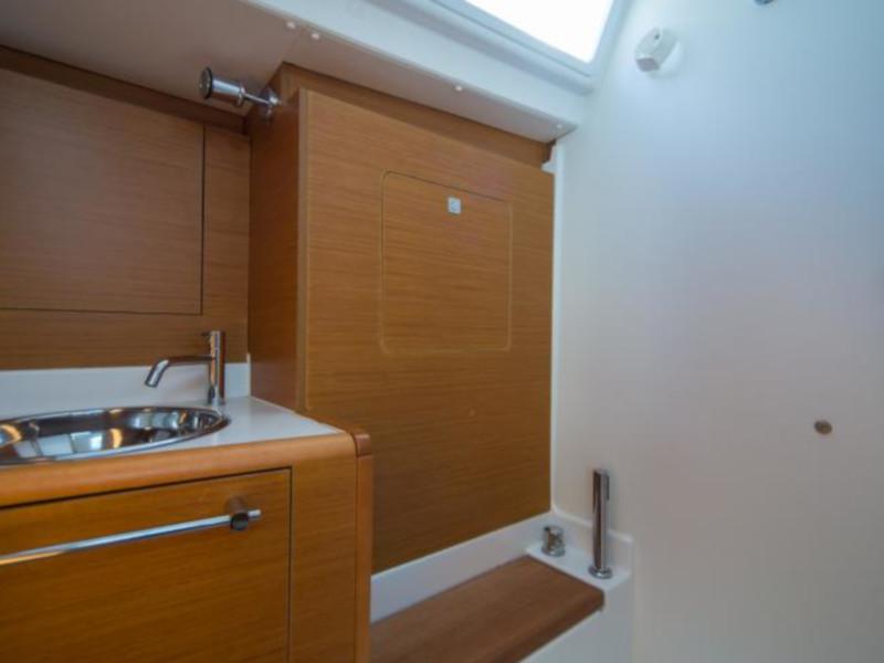 Book yachts online - sailboat - Sun Odyssey 449 - Aralica - rent