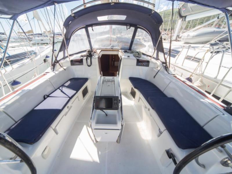 Book yachts online - sailboat - Sun Odyssey 449 - Aralica - rent