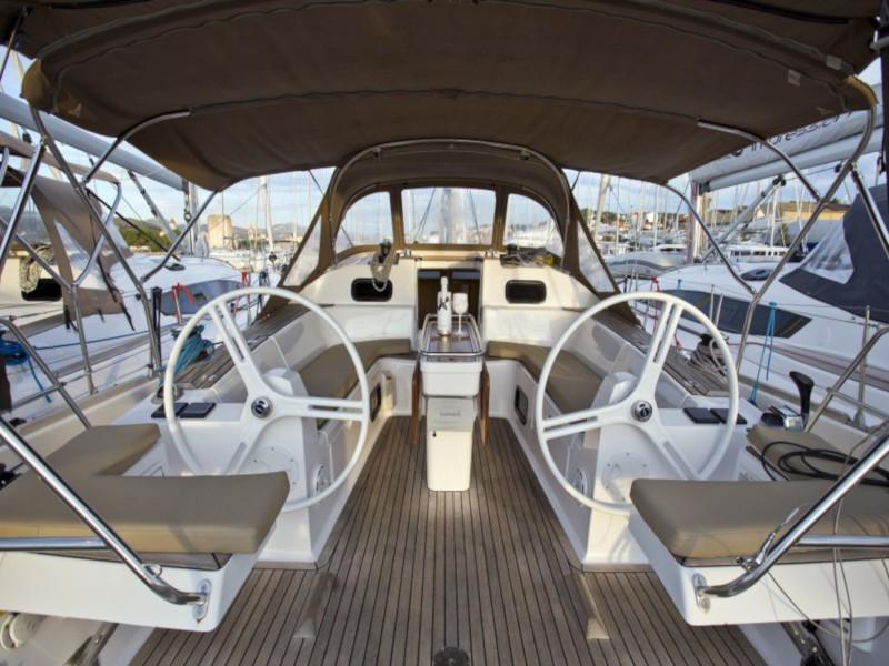 Book yachts online - sailboat - Elan Impression 45 - Caol Ila - rent