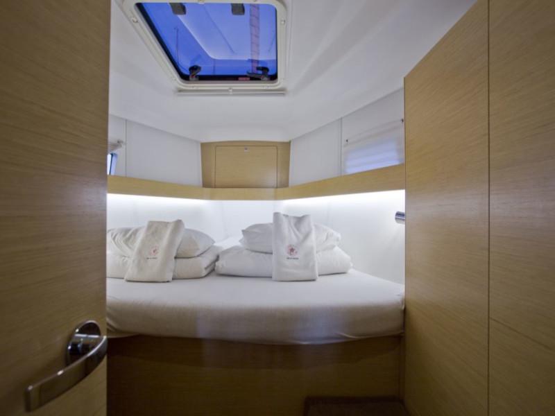 Book yachts online - sailboat - Elan Impression 45 - Caol Ila - rent