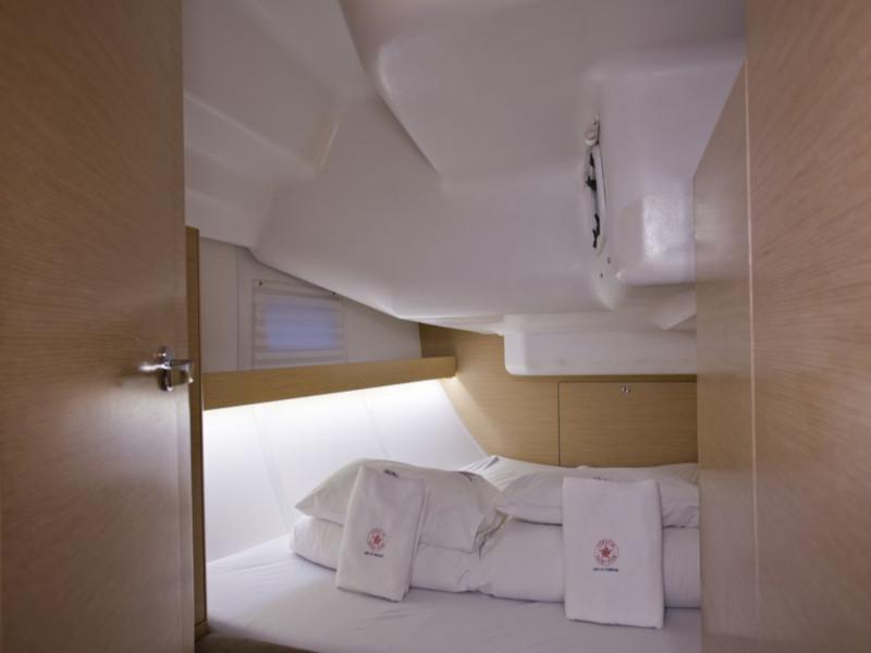 Book yachts online - sailboat - Elan Impression 45 - Caol Ila - rent