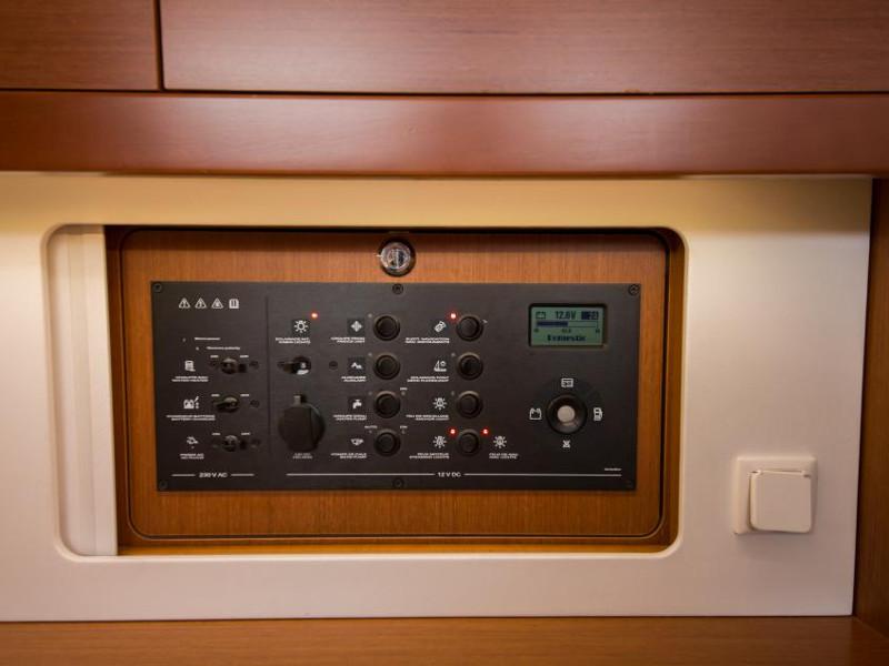 Book yachts online - sailboat - Oceanis 41 - Khythnos - rent