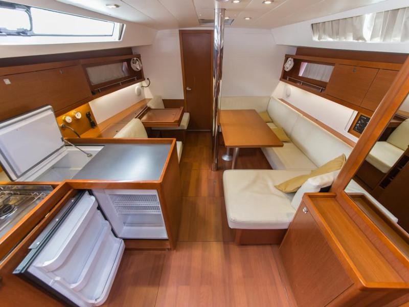 Book yachts online - sailboat - Oceanis 41 - Khythnos - rent