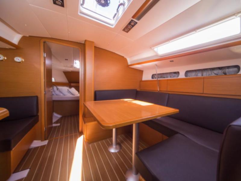 Book yachts online - sailboat - Sun Odyssey 409 - Hypathia - rent