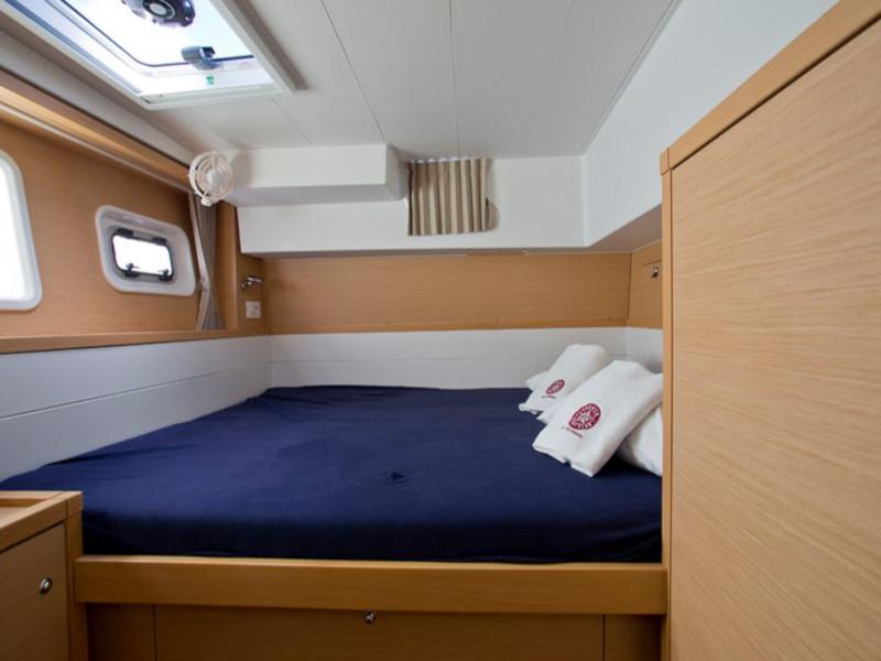 Book yachts online - catamaran - Lagoon 39 (Premium) - Weather Report - rent