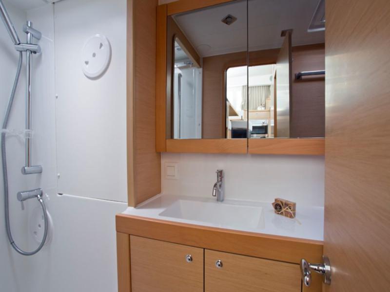 Book yachts online - catamaran - Lagoon 39 (Premium) - Weather Report - rent