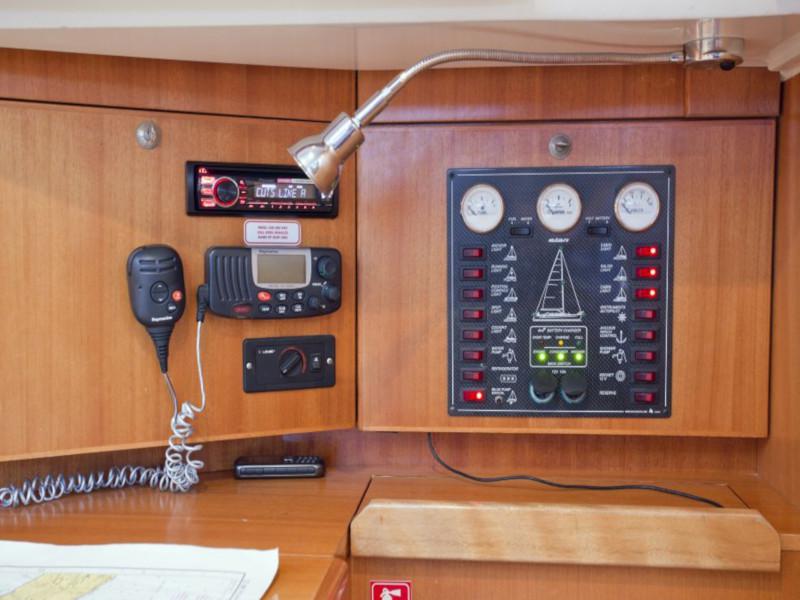 Book yachts online - sailboat - Elan 434 Impression - Didi - rent